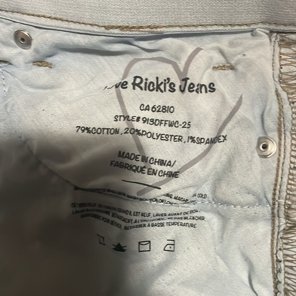 Wide leg jeans from Ricki’s - Picture 4 of 4